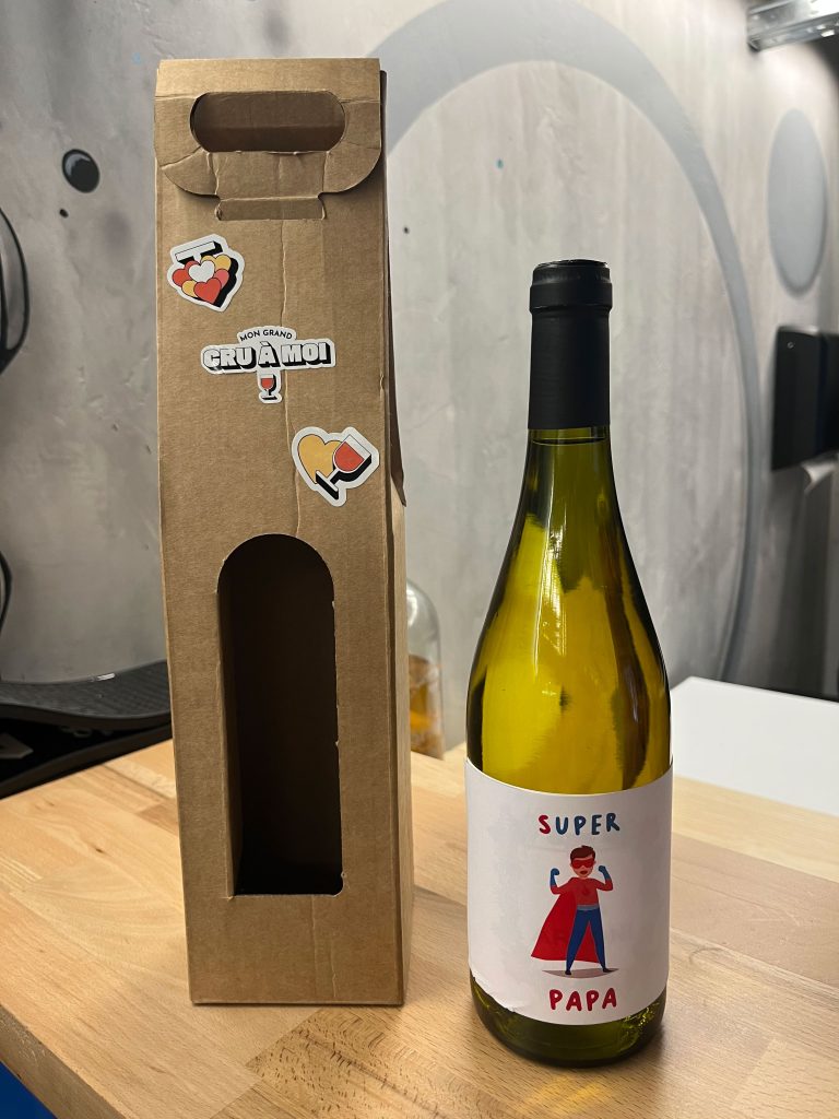 Bouteille de vin personnalisée pour la fête des Pères