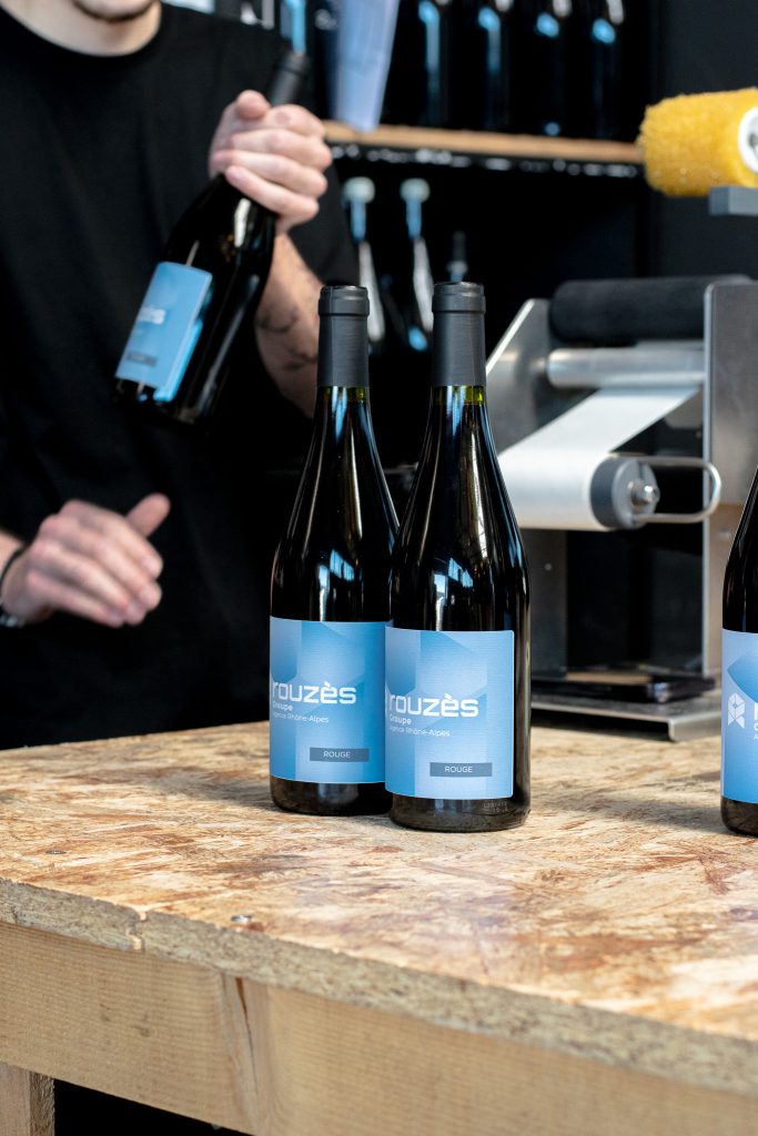 Bouteilles de vin personnalisées pour les cadeaux clients
