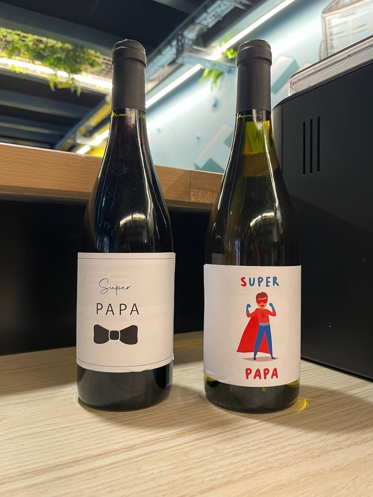 Bouteilles de vin personnalisées pour la fête des pères