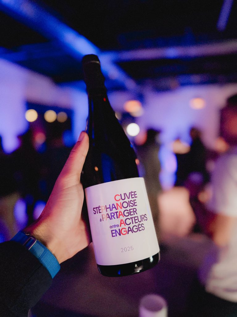 Bouteille de vin personnalisée entreprise